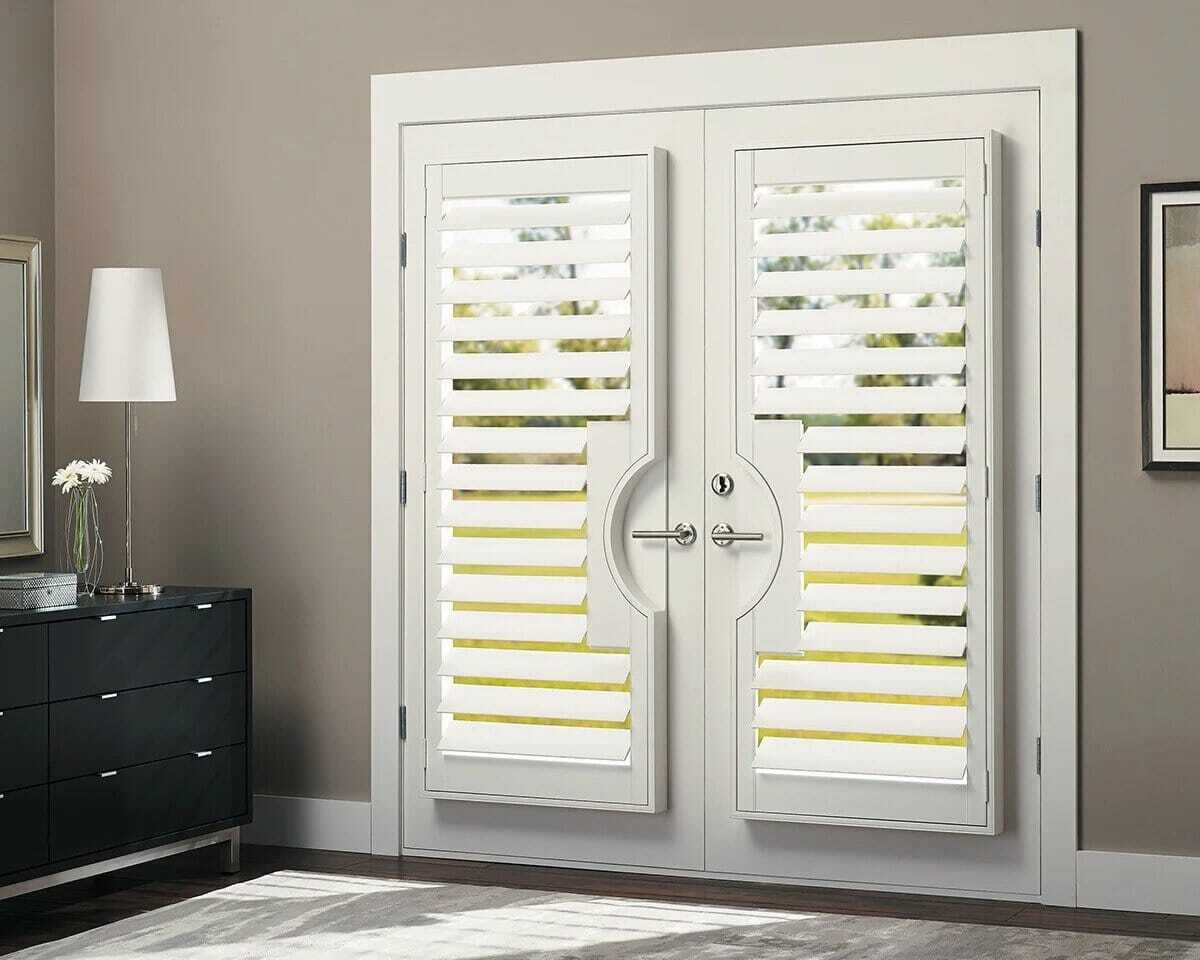French door shutters with curved handle cut-outs